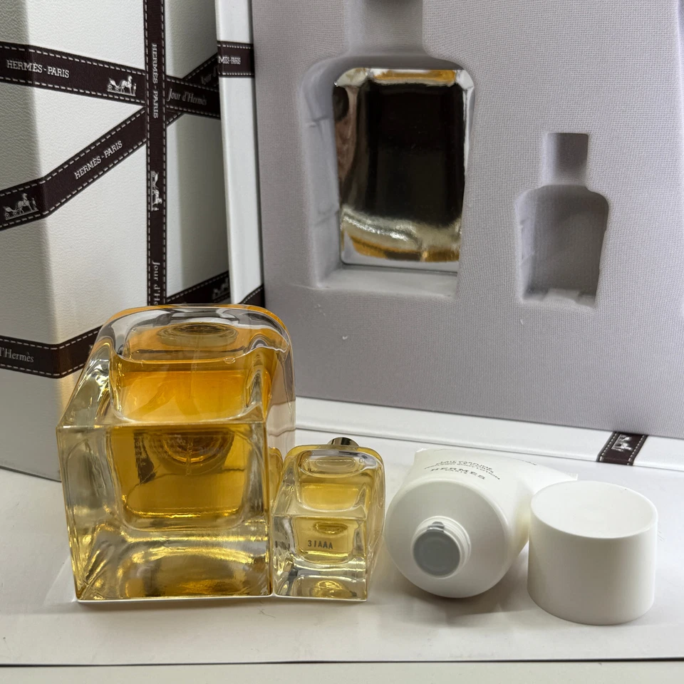 NUEVO Jour D'Hermes por Hermes JUEGO DE 3 piezas (EDP: 2,87 oz + 0,25 oz + 1 oz) Nuevo en caja Foto 4 de 4