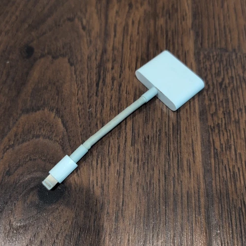 Genuine Apple Lightning to HDMI Digital AV Adapter A1438
