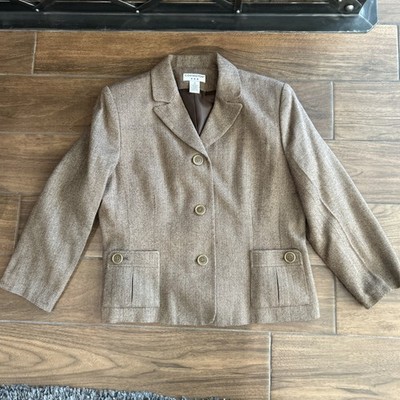 Covington vintage Women's Light Brown Button Down Jacket Size Medium W/Pockets 
