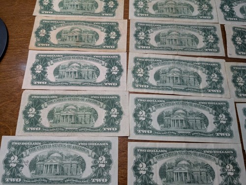 Lot of 26 x $2 Red Seal United State Notes - Picture 17 of 23