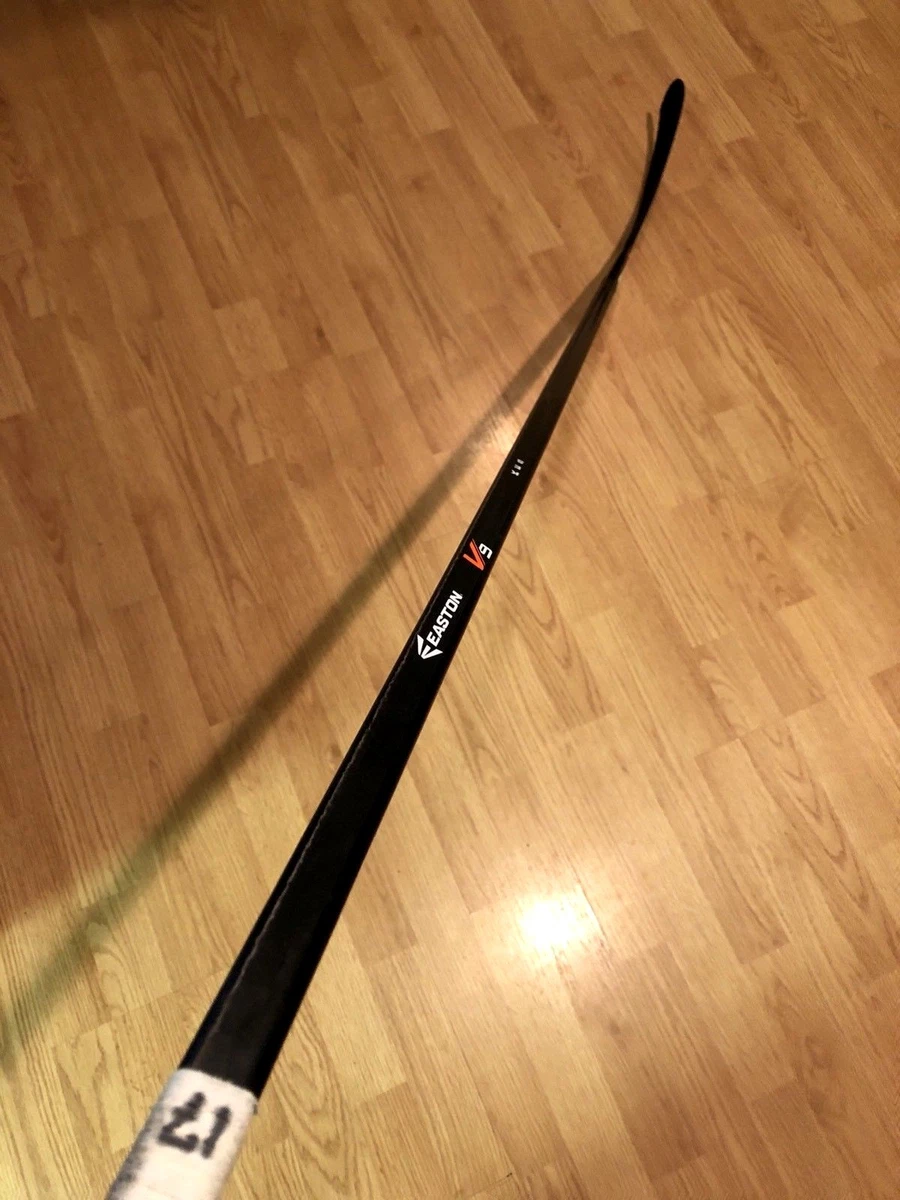 Easton V9 Stick