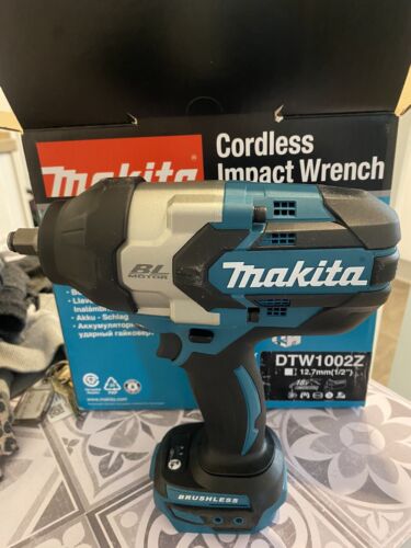 Makita DTW1002Z 18V Brushless Impact Wrench - 1050Nm Max Torque - Bare Unit