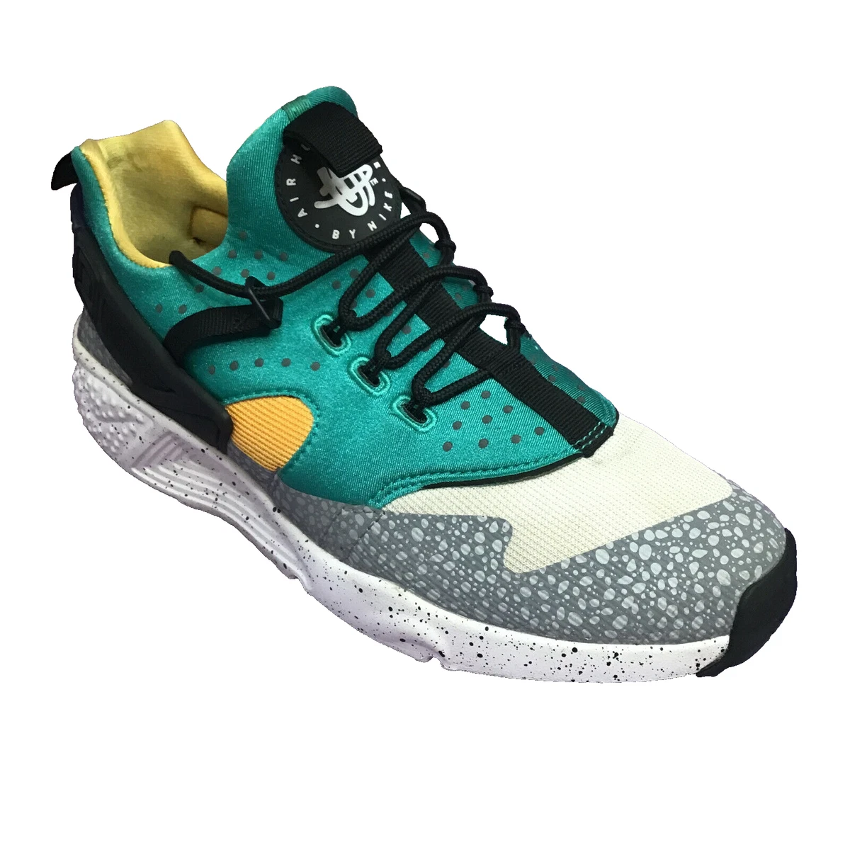 Nike huarache shop utility all white