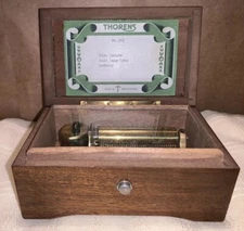 VINTAGE THORENS MUSIC BOX #26 1/2 MADE IN SWITZERLAND INLAYED WOOD DISPLAY BOX