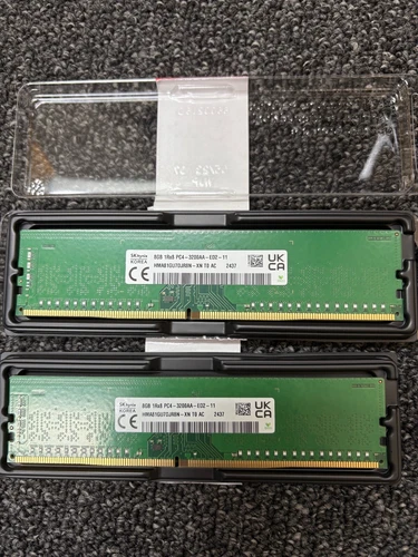 4 Hynix HMA81GU7DJR8N-XN 8GB 1Rx8 PC4-3200AA-E DDR4 UDIMM Memory Module, used