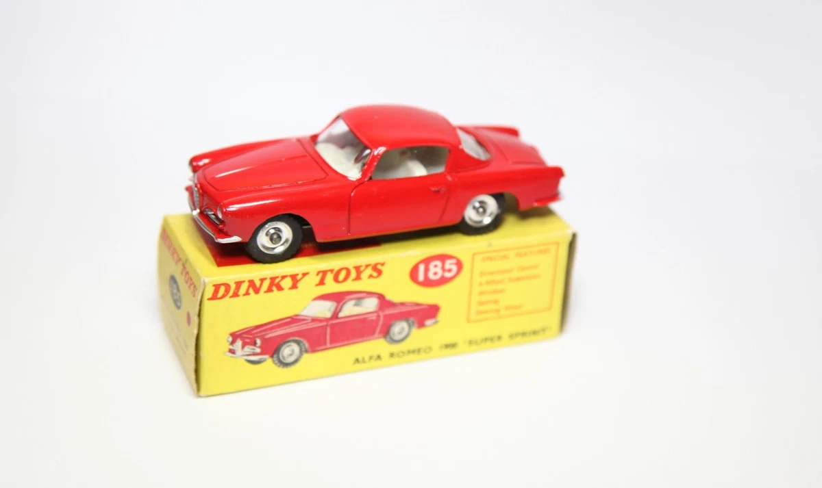 Dinky Toys Alfa Romeo　ディンキー　アルファロメオ Amazon | DINKY TOYS 1/43 アルファロメオ カラボ ベルトーネ 2台