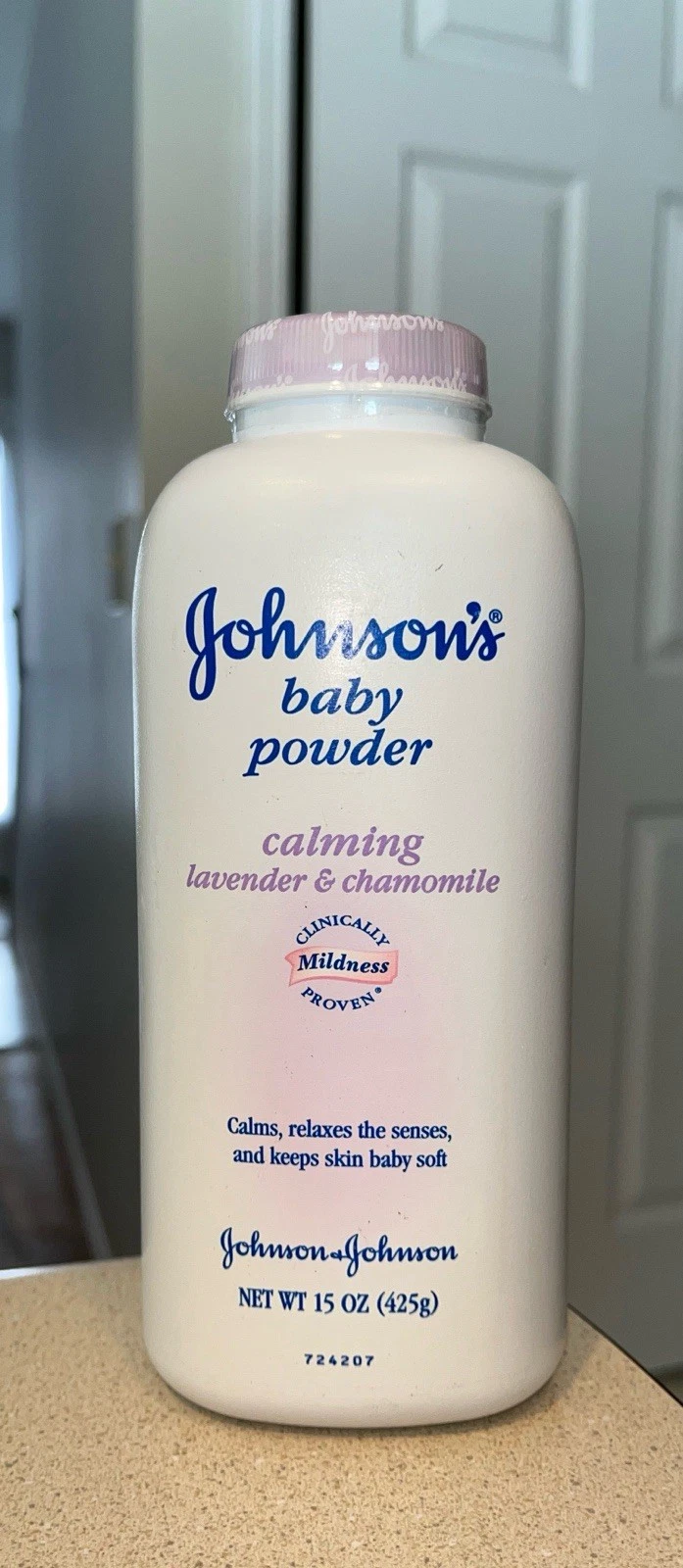 Johnson's Baby Powder Vtg 2004 Lavender & Chamomile Scent 15oz Mildness NEW
Opens in a new window or