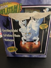 Gemmy air blown inflatable 8 ft Tall Halloween yard Decore Ghost on pumpkins