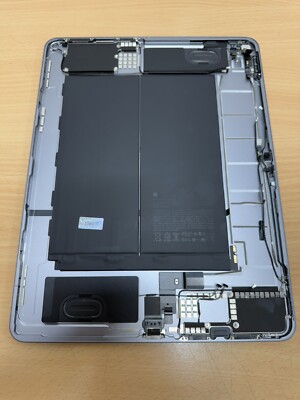 Apple iPad Air M2 (2024) 13 Zoll Space Grau A2898 komplettes Gehäuse mit Teilen