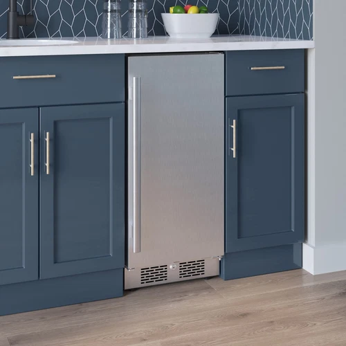 Avallon AFR152SSRH 15 Inch Wide 3.3 Cu. Ft. Compact Refrigerator with LED Lighti - Picture 7 of 9