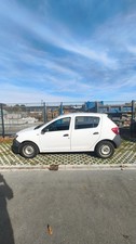 Dacia Sandero 1.2 (Facelift) 5-Door Benziner BJ 2011, 151000 KM mit Neuem TÜV
