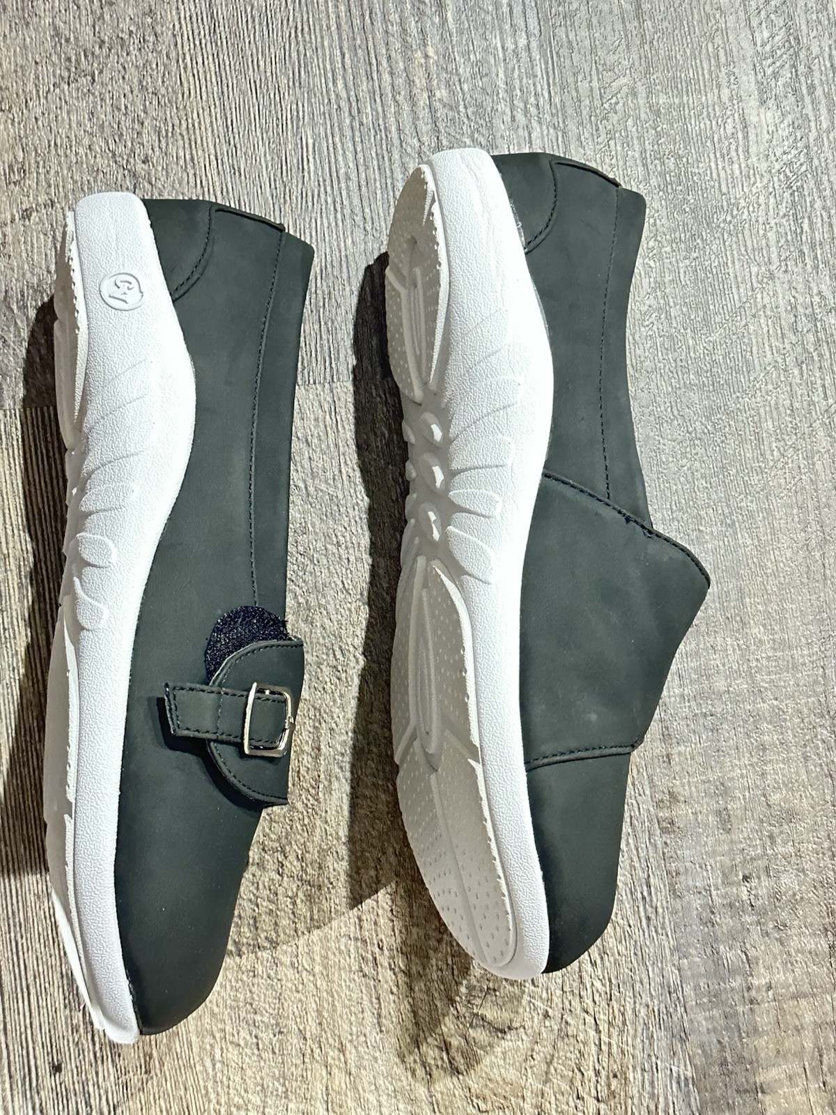 COMFORTVIEW - Womens The Kirby BLACK Arch Support Flat Shoe - Size 8W WIDE - NEW