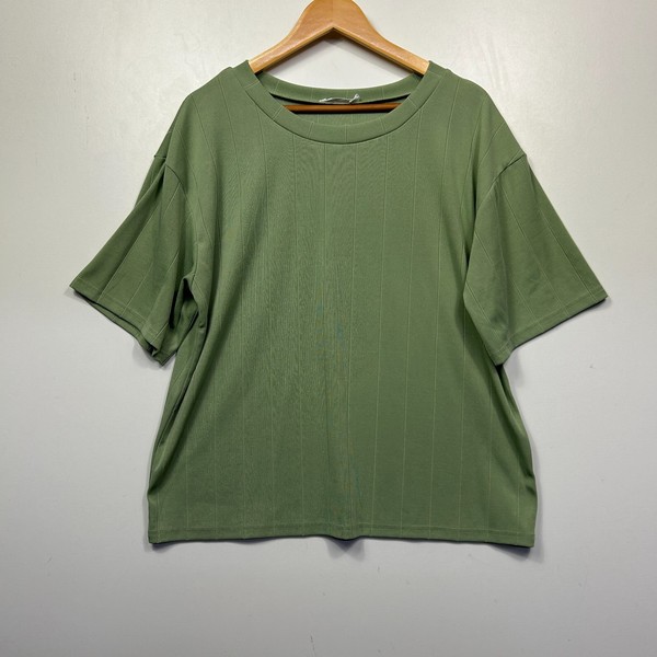 Girl and the Sun Womens Green Oversized Boxy Tee Pintuck Panel Crew Neck Size S