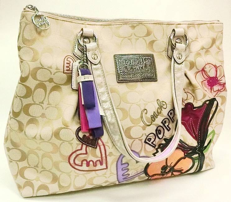 Coach Signature Poppy Tote Bag in Black F16301