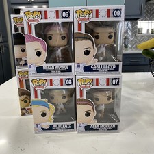 Ultimate Funko Pop USWNT Soccer Figures Gallery and Checklist 23