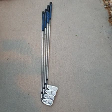 Set of Golfsmith 40G Irons Men's Right Handed Stiff Steel 4 5 8 9