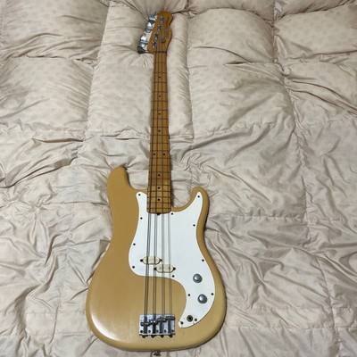 Fender USA バレットベース　デラックス　B-34 クリーム色 s-l400.jpg