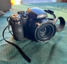 Fujifilm FinePix S Series S4250 14.0MP Digital Camera w/ 24x Lens - NOT WORKING