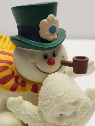 Figura de Navidad Dept 56 Snowbabies Fun With Frosty The Snowman Sledding 2003  - Imagen 2 de 7
