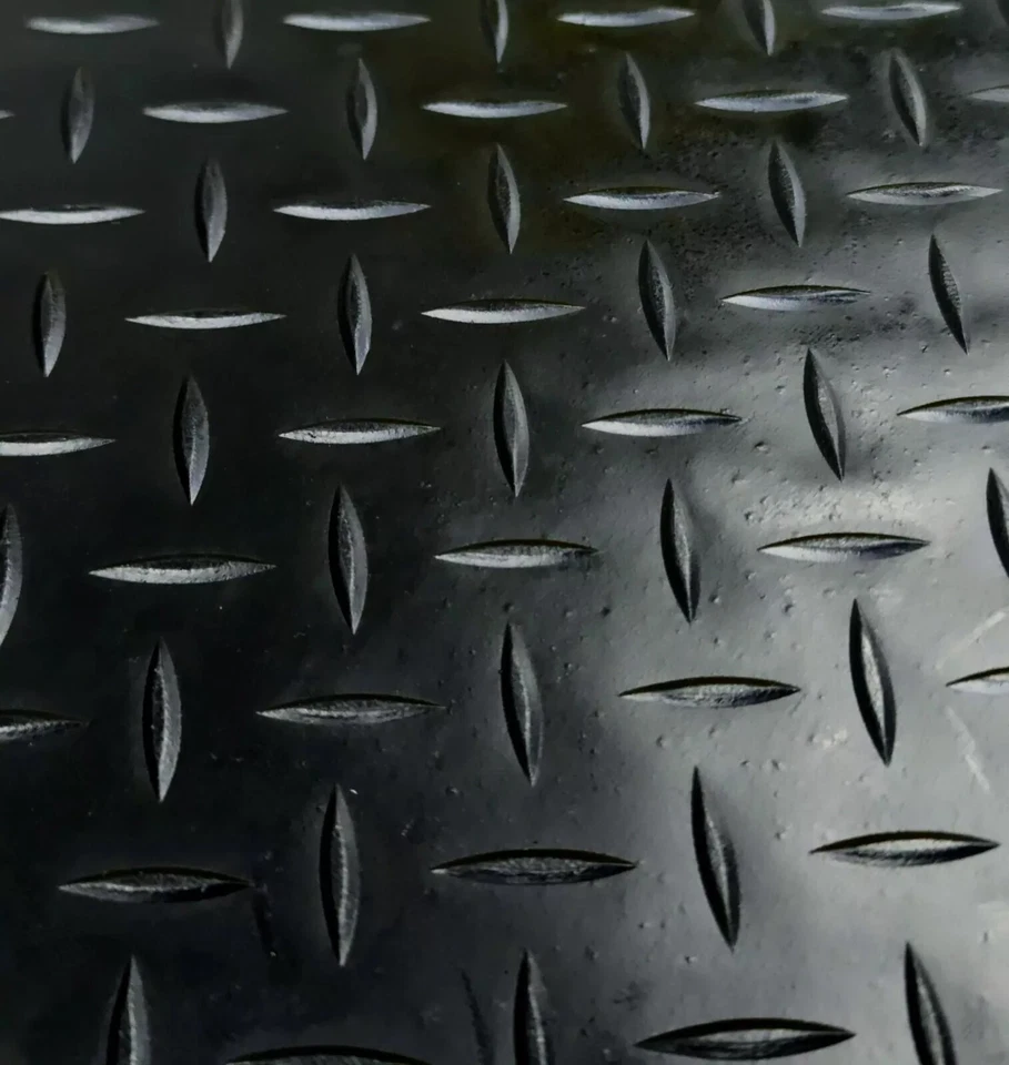 VW Transporter Pre-Cut Floor Heavy Duty 4mm Rubber T5, T6 LWB & SWB (2013-2022) - Image 4 of 4