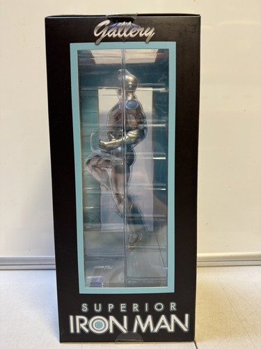 Diamond Select Marvel Gallery: Superior Iron Man Statue SDCC 2017 Exclusive - Picture 5 of 10