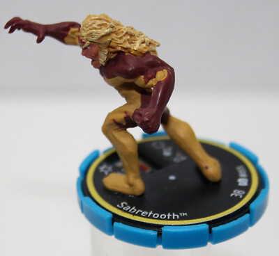  #055 SABERTOOTH Rookie Marvel Universe Hero Clix 2002
