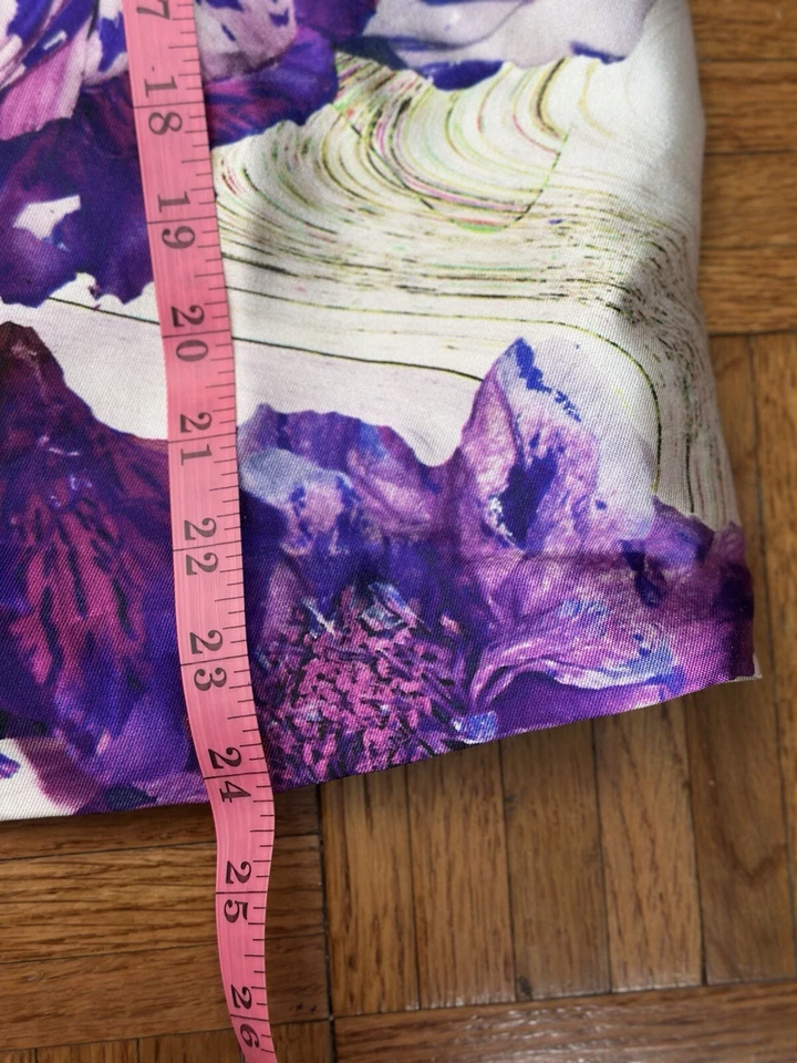 NUEVO CON ETIQUETAS Falda Lápiz Prabal Gurung Crema y Púrpura Seda Estampado Abstracto US 6 $900 Foto 3 de 4