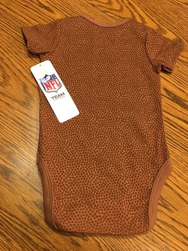 Pittsburgh Steelers NFL Infant Boys’ Brown Football Bodysuit, 3-6 Months - NWT - Picture 5 of 5