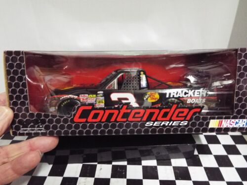 1/24 Austin Dillon #3 Bass Pro Shops 2010 Chevy Silverado Autographed (Rookie)