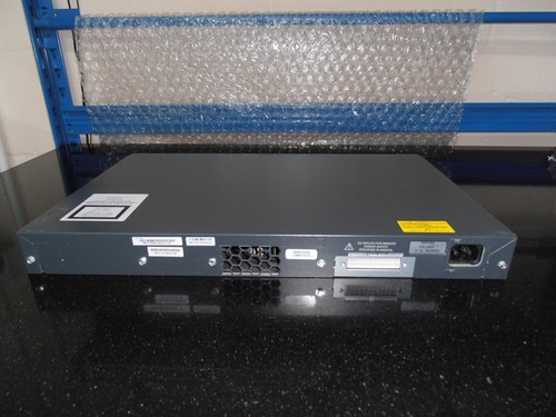 Cisco Catalyst 2960S Series WS-C2960S-48TS-S 48-portowy przełącznik gig + 2 porty X 1G SFP - Zdjęcie 3 z 4