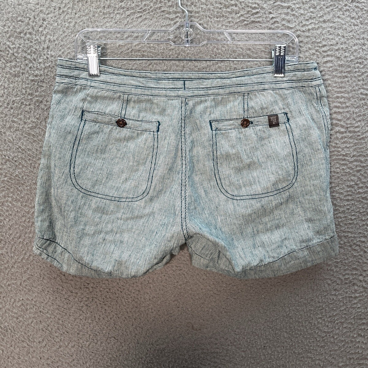 The North Face Shorts Womens 8 Blue White Striped Larisen