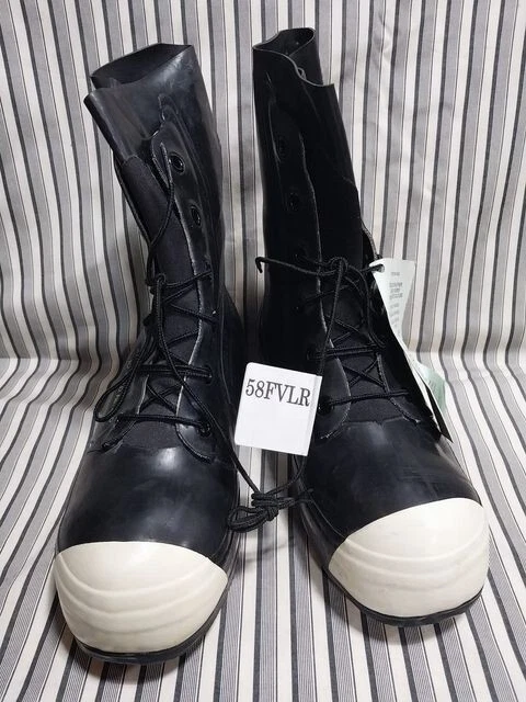 Steel toe mickey mouse best sale boots