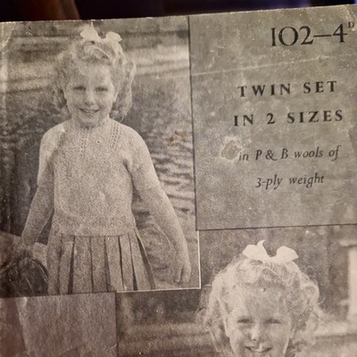 Patons & Baldwins 102 Cardigan Pullover Strickmuster, bis 5 Jahre Original 