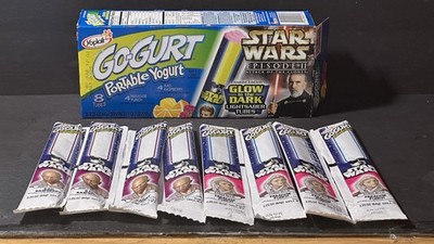 Star Wars Go-Gurt Yogurt  Boxes with 8 Glow In The Dark Light Saber Tubes-2002