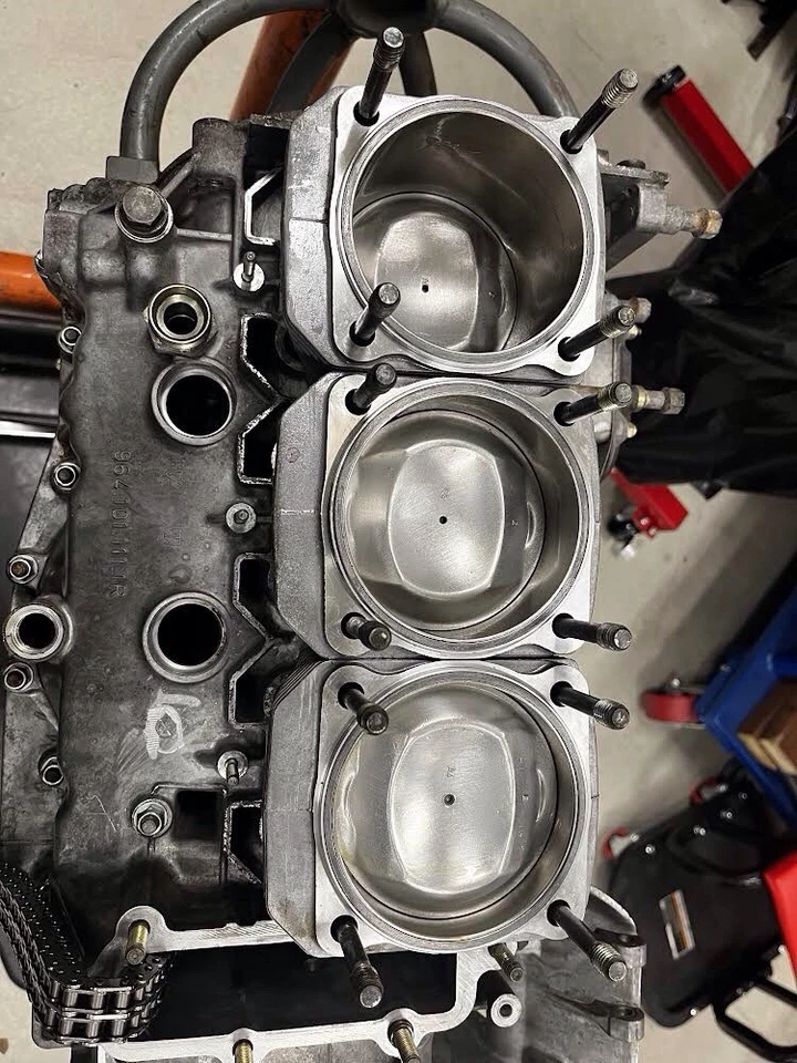 Motor reconstruido Porsche 911 964 C2/C4 964 89-94 3,6 L Foto 2 de 4