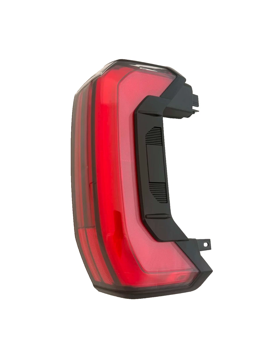 Luz Trasera Halógena Para Toyota Tundra 2014-2020 – Lado Pasajero (derecho), Lente Transparente Y Roja – Labwork