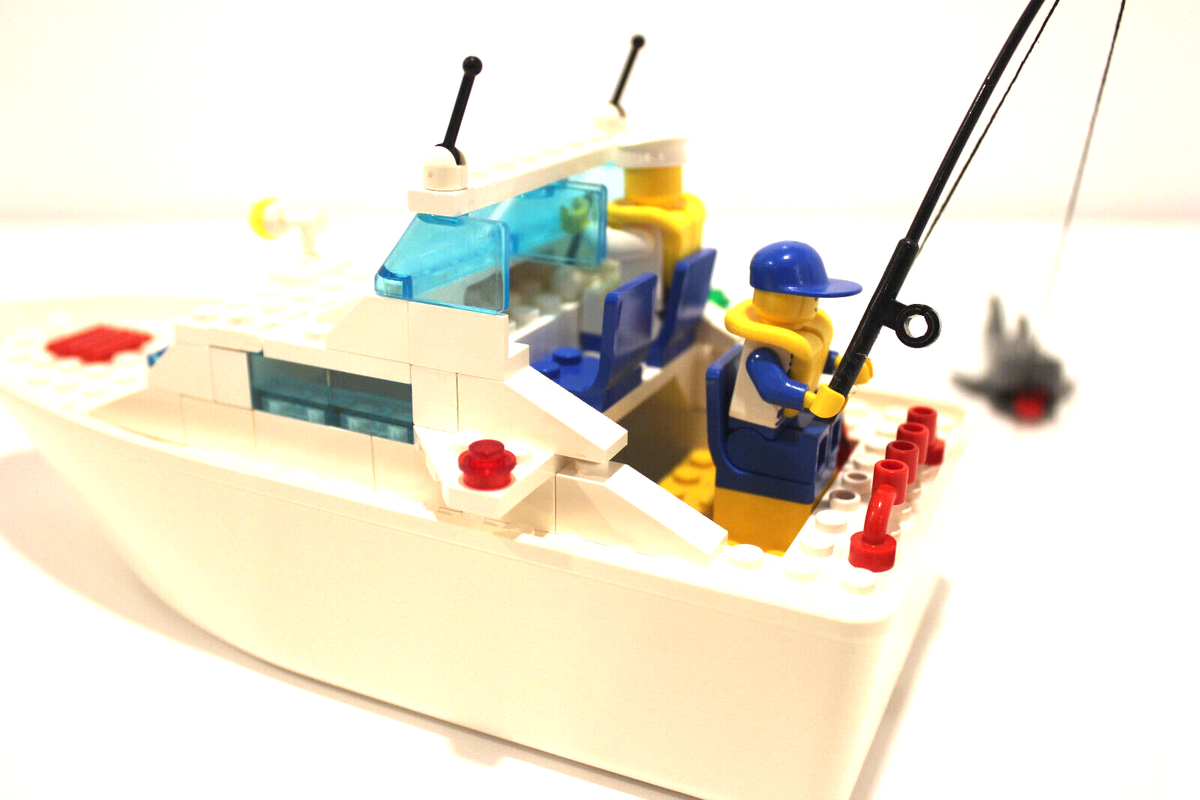 LEGO Boats: Cabin Cruiser (4011) for sale online | eBay