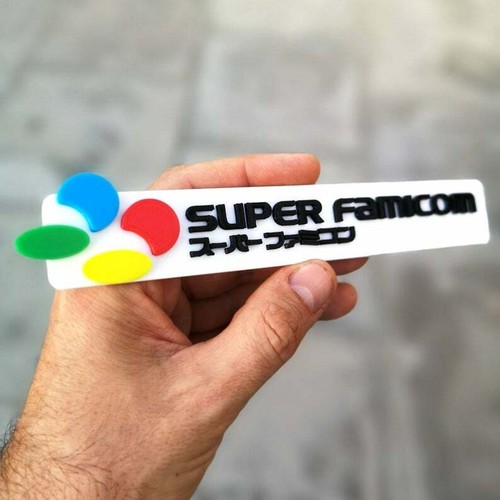 Super Famicom 3D logo / shelf display / fridge magnet - gaming collectible - Picture 5 of 6