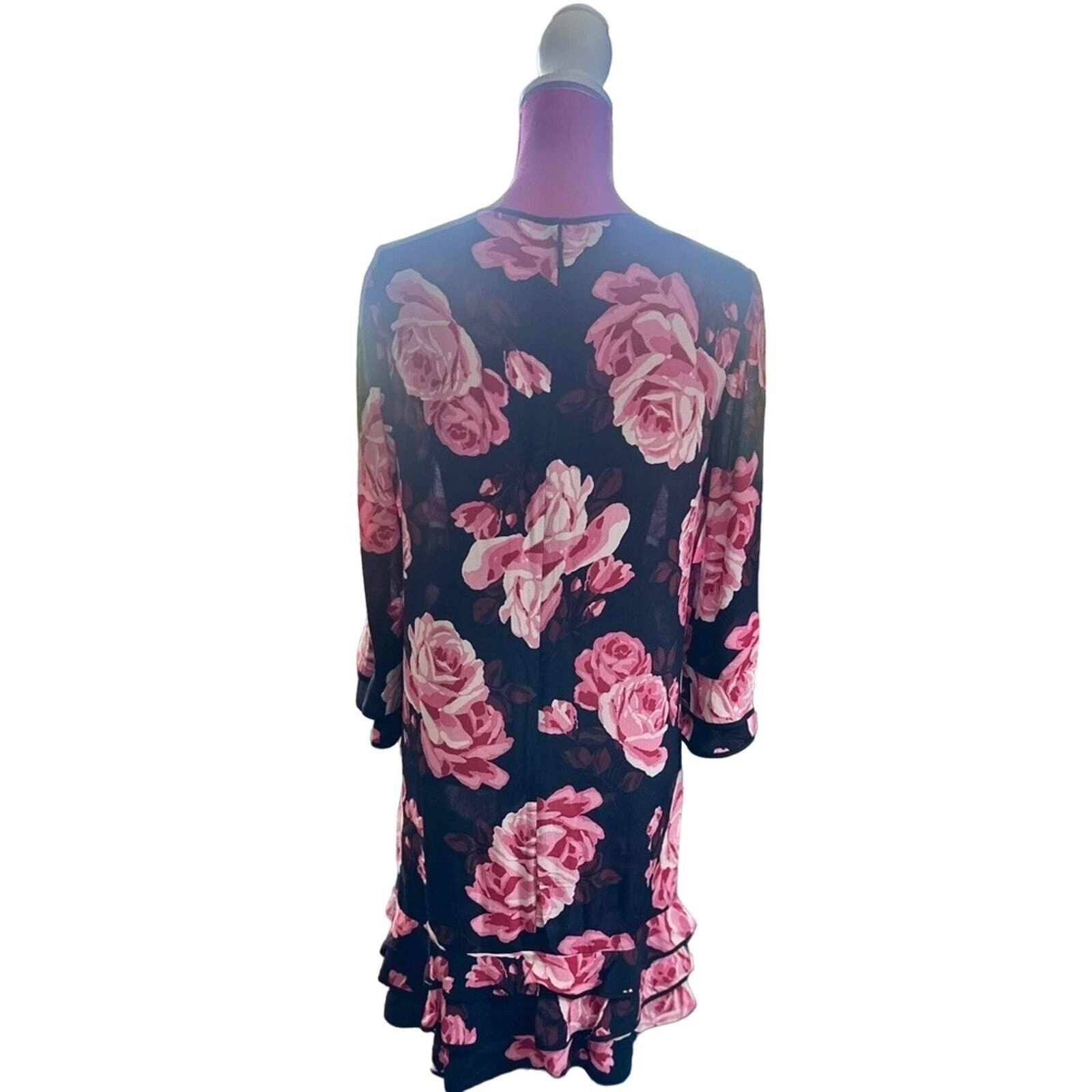 Abito Kate Spade rosa con volant e tubino in rose rambling nuovo senza etichette