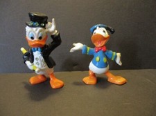 Two Donald Duck Mini PVC Figures Top Hat Swarovski Crystal Cake Toppers