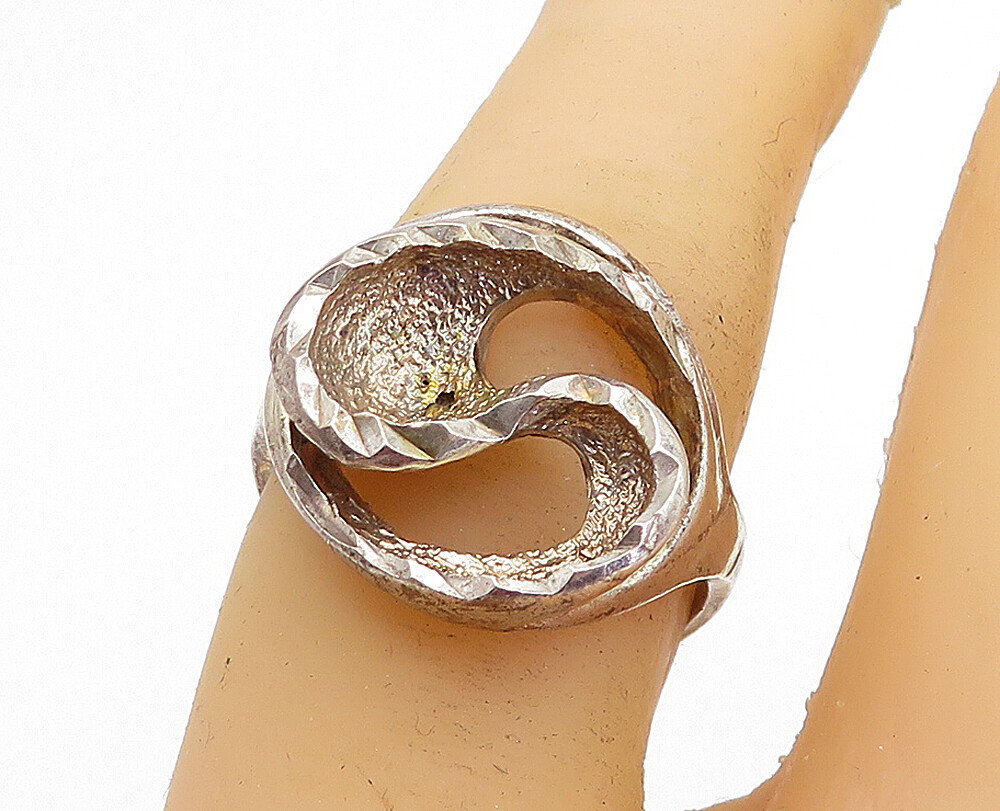 925 Sterling Silver Vintage Shiny Etched Swirl Design Band Ring Sz