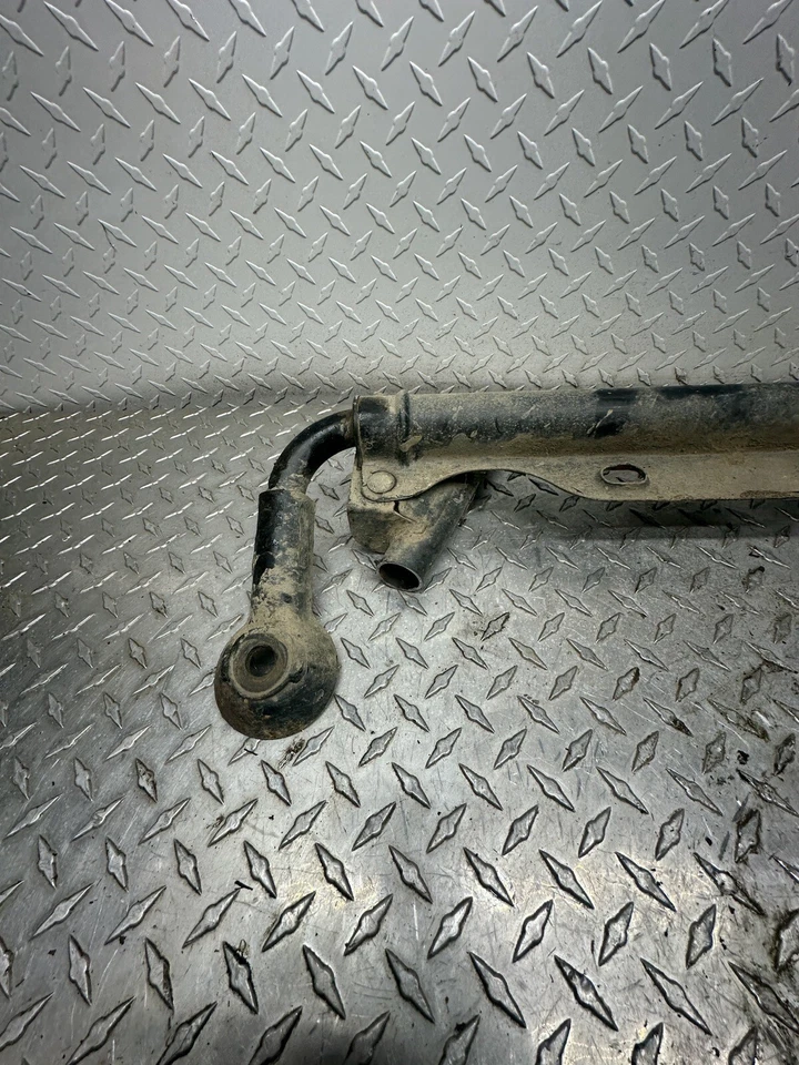 Barra estabilizadora trasera 12 Polaris RZR 800 EFI 4x4 Foto 2 de 4