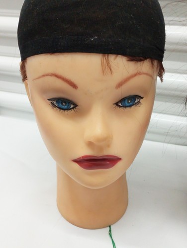 2 CliC Mannequin Head Courtney & Destiny 11" - Picture 2 of 5