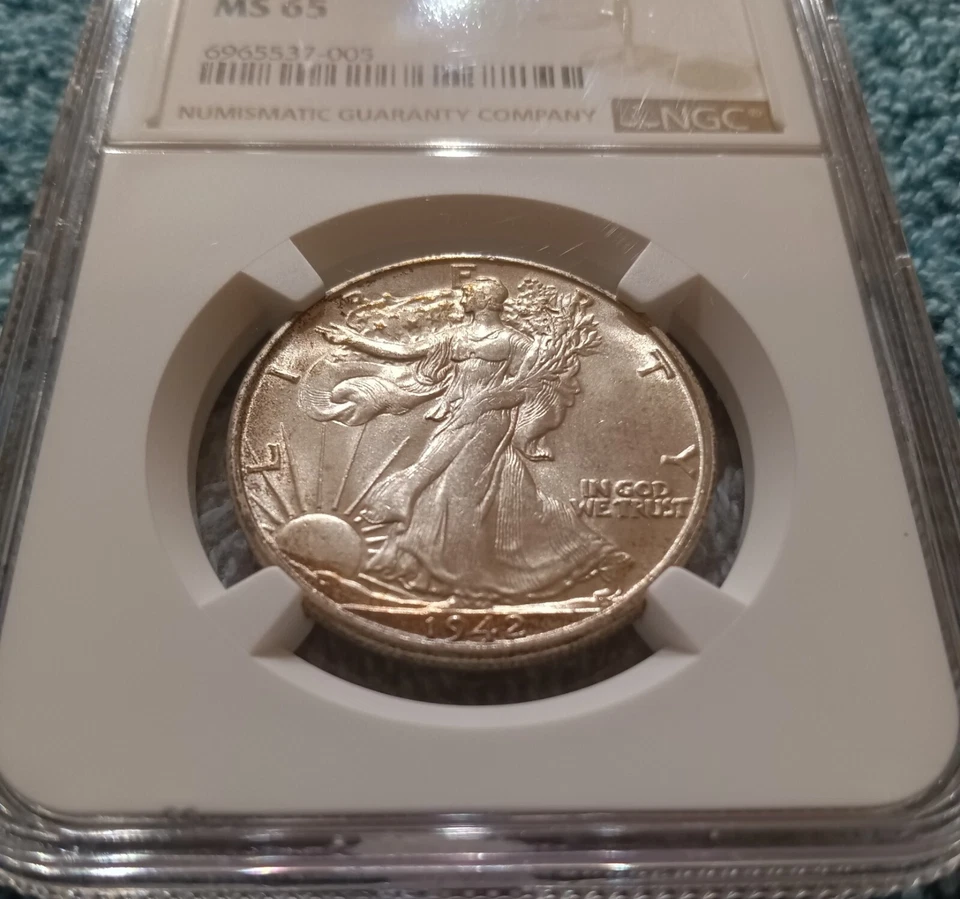 1942-S Walking Liberty half dollar, NGC MS65; scarce as a Gem Unc, wartime issue - Image 2 of 4