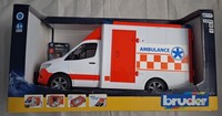 Bruder Mb Sprinter Ambulanz Mit Fahrer Und Licht (02676)[Deluxe]