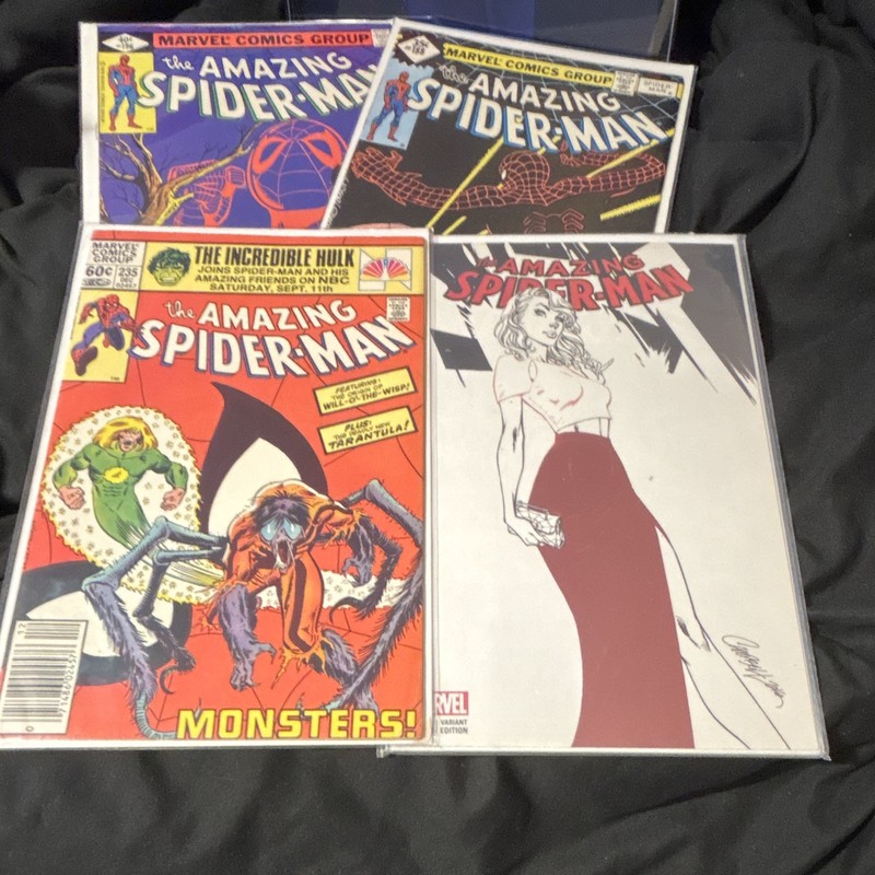 Marvel Comics The Amazing Spider-Man Spider-Man Comic Book Lot Color (4 Issues)