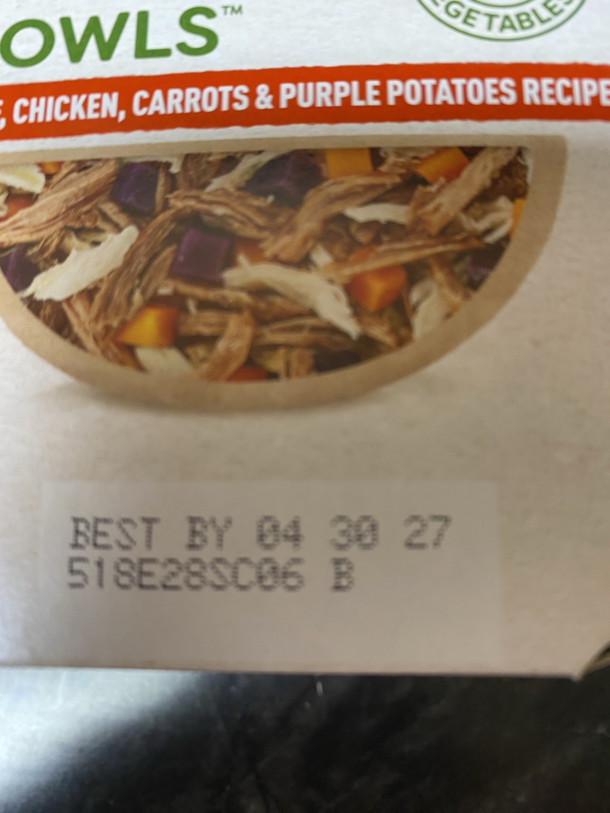 30 count - Cesar Wholesome Bowls Chicken & Beef 30-Pack High Protein Dog Food