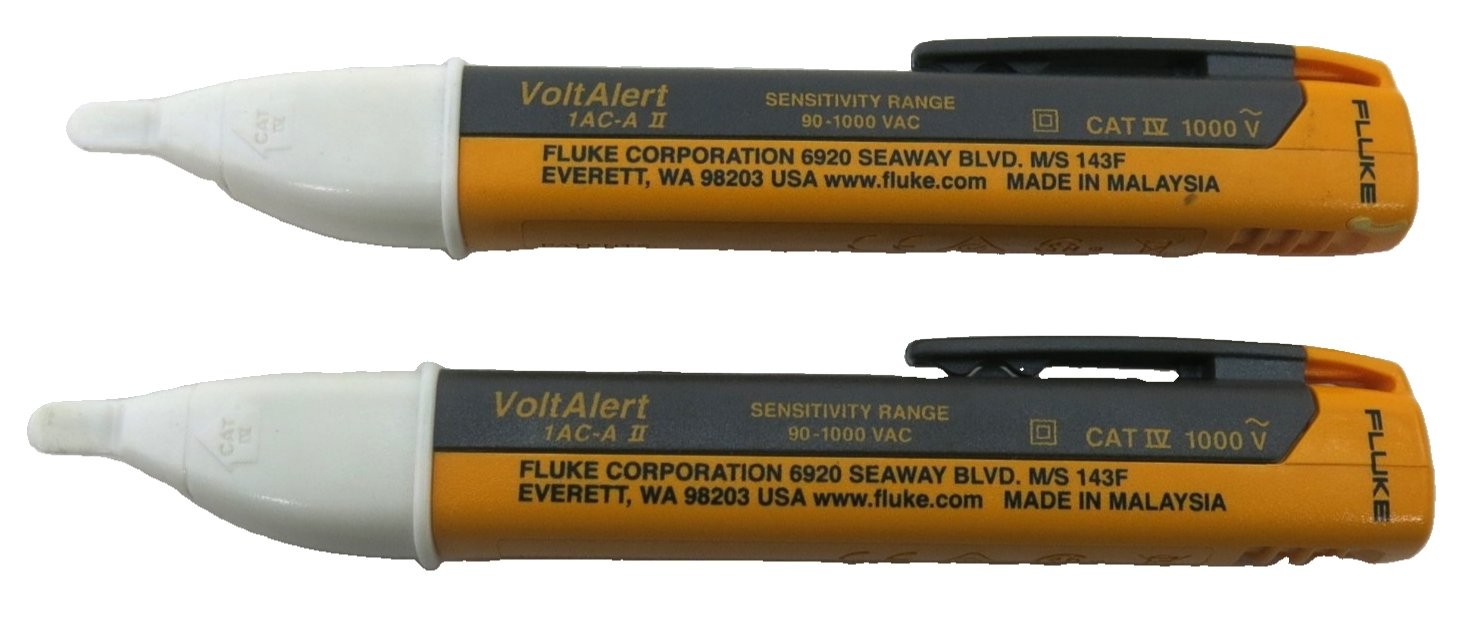 Fluke VoltAlert Pocket-Sized Voltage Detector 1AC-A1-II Lot of 2