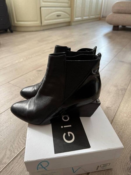 Women Giardini Boots Black Leather 38