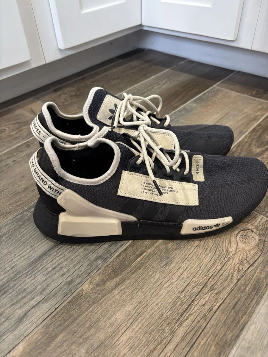 adidas gazelle silver green womens Adidas NMD_R1 Spectoo Men's Shoes Core Black-Carbon-Team Solar Orange